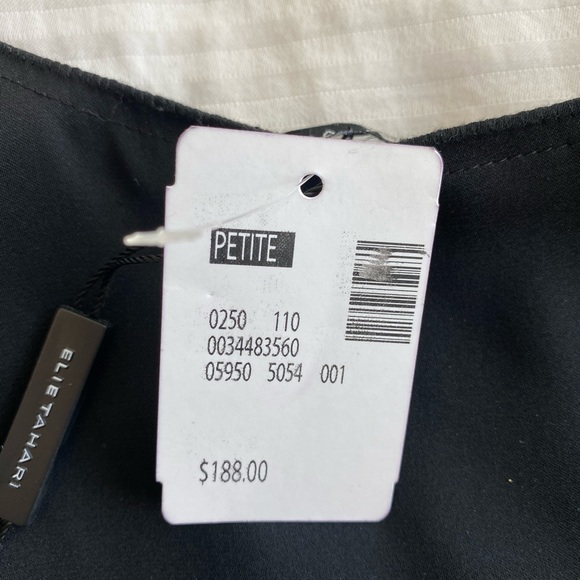 BNWT Elie Tahari Silk Sleeve Top with side zipper - Picture 2 of 3